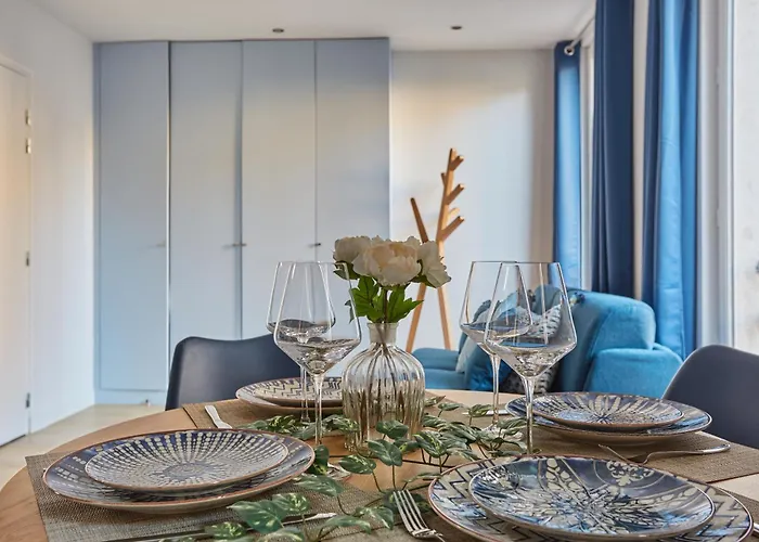 Stylish And Comfortable In Perreire Apartman