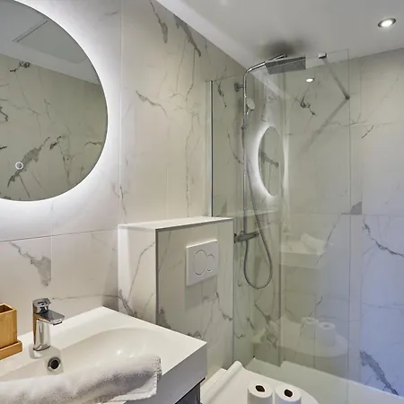 아파트 Stylish And Comfortable In Perreire *