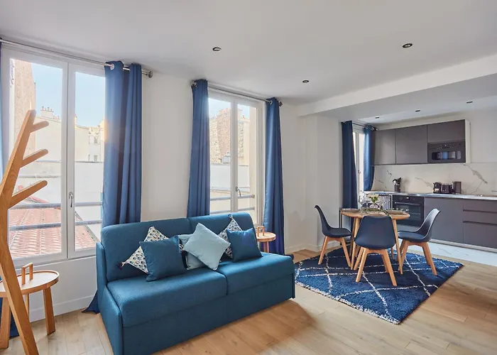 Stylish And Comfortable In Perreire